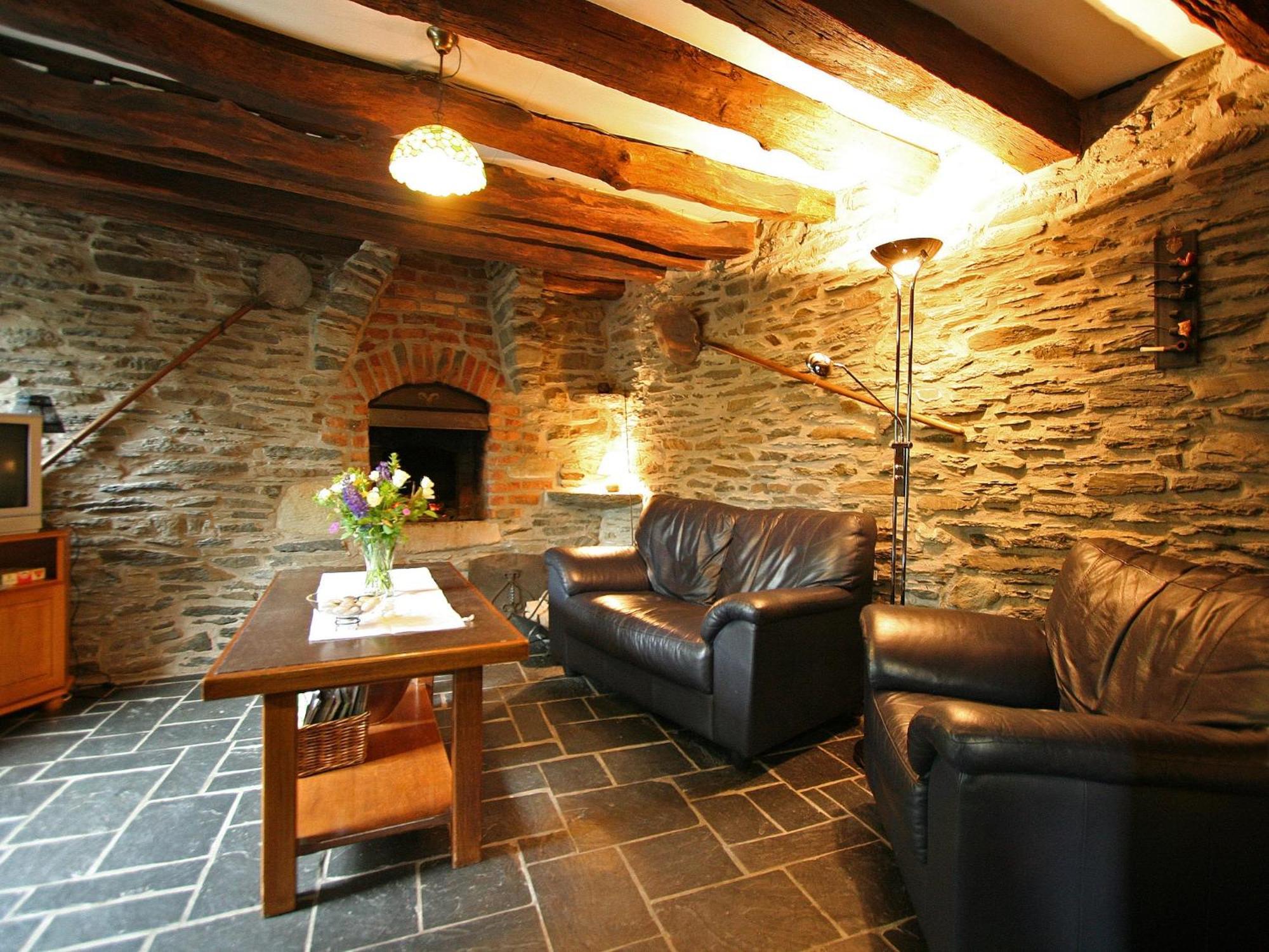 Independant Gite At The Calm Way In The Center Houffalize Extérieur photo